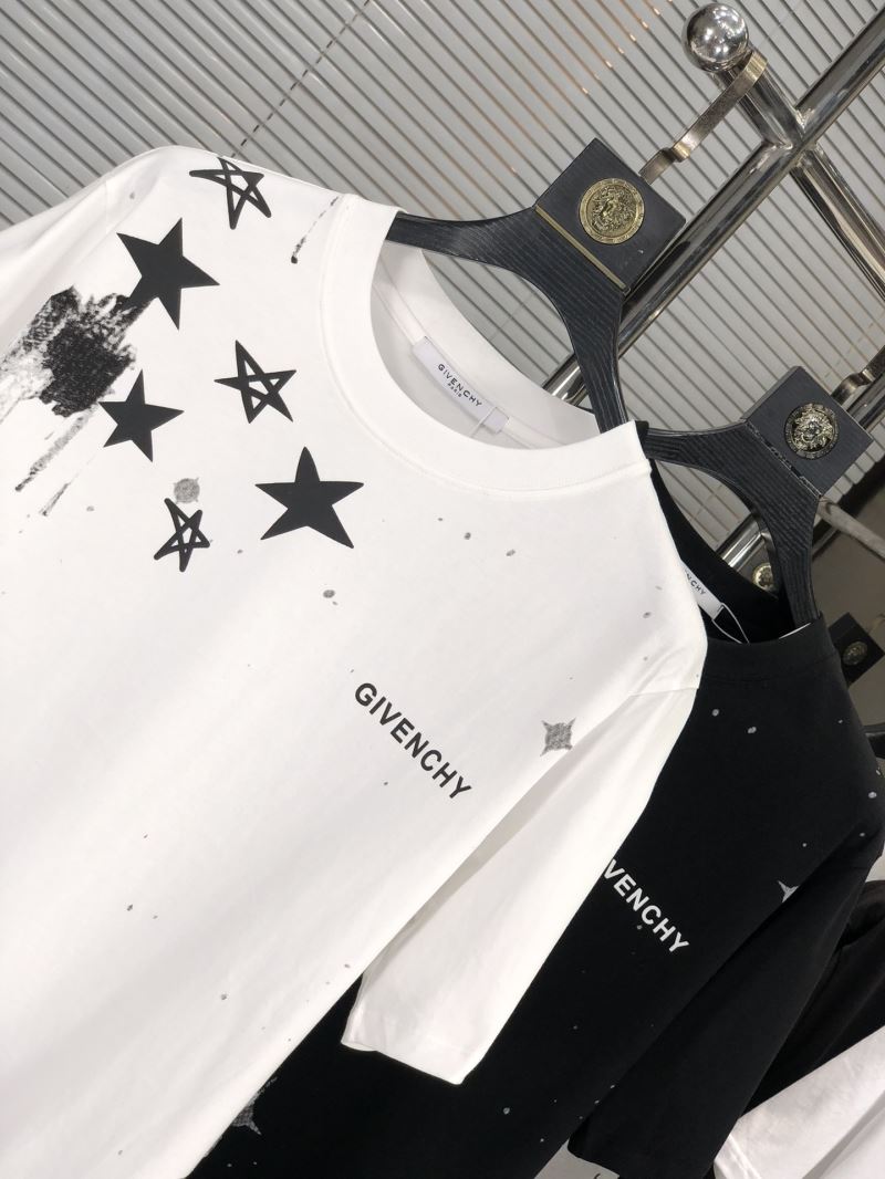 Givenchy T-Shirts